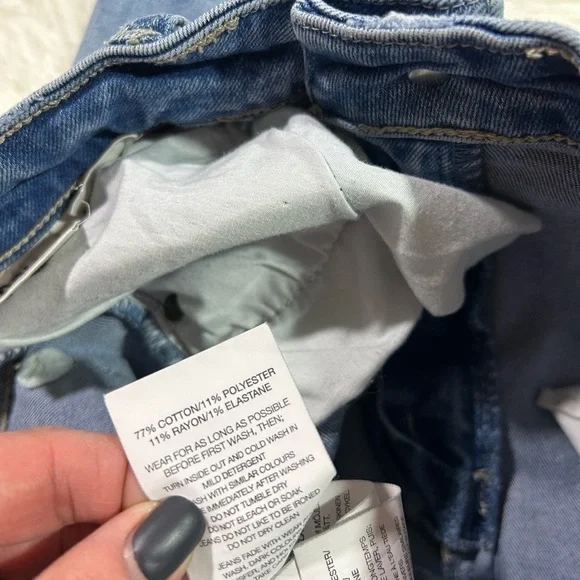 Rollas East Coast High Rise Skinny Jeans - Picture 8 of 8